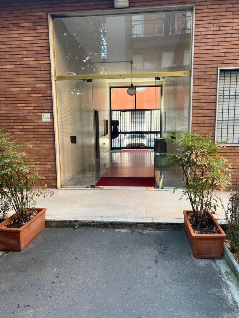 Moderno Ed Elegante Loft Con Balcone Apartment Milano Ngoại thất bức ảnh