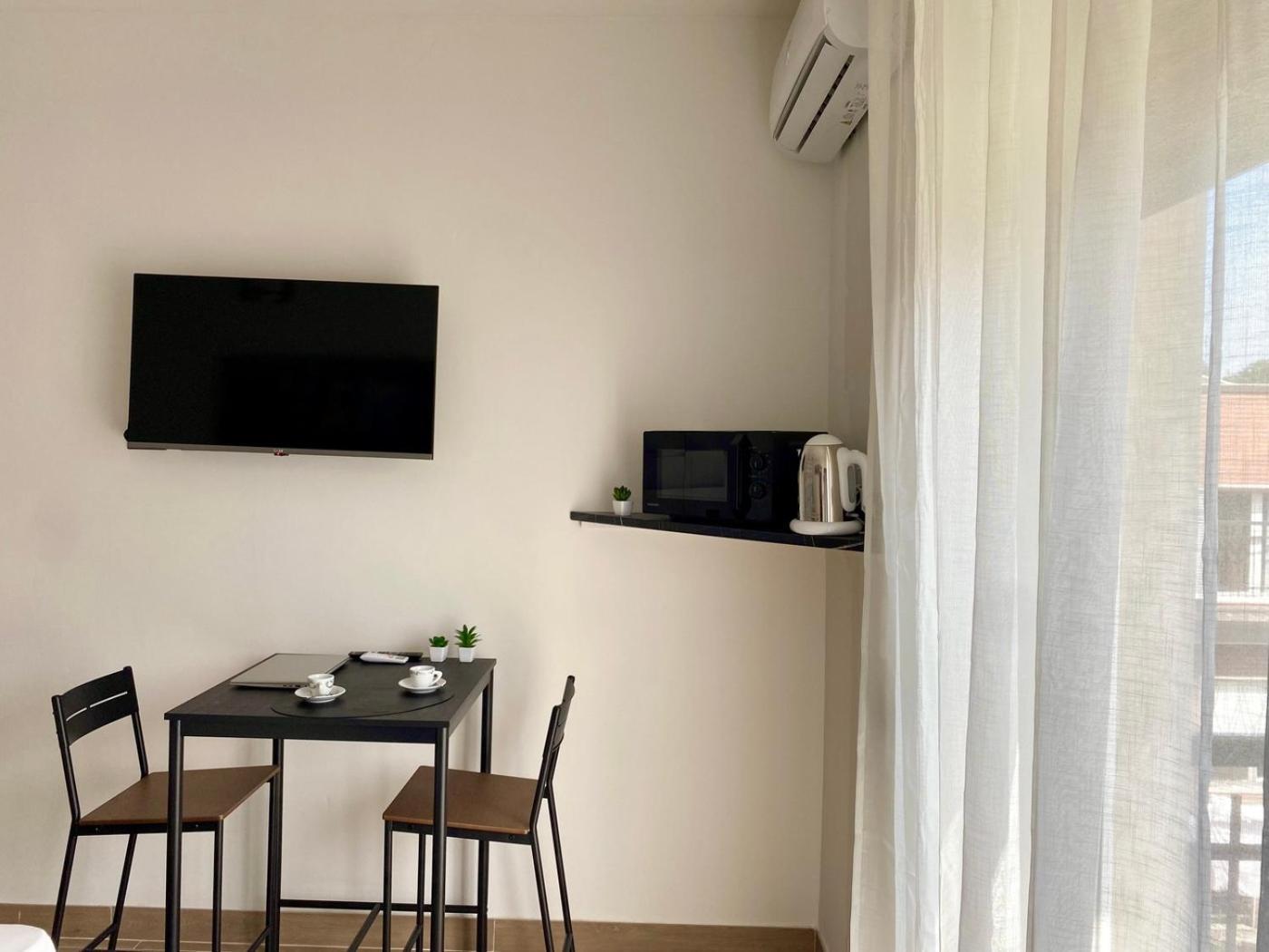 Moderno Ed Elegante Loft Con Balcone Apartment Milano Ngoại thất bức ảnh